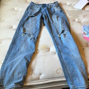 Kendall + Kylie ripped boot cut/ straight jeans size 26
